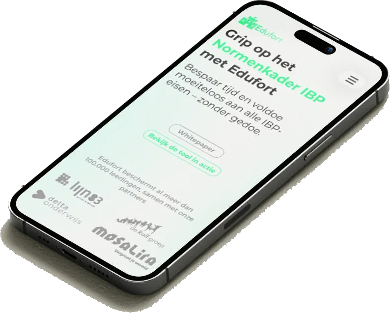 Edufort website op een telefoon